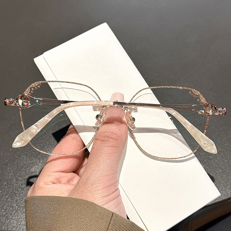 Anti-blue light presbyopia glasses