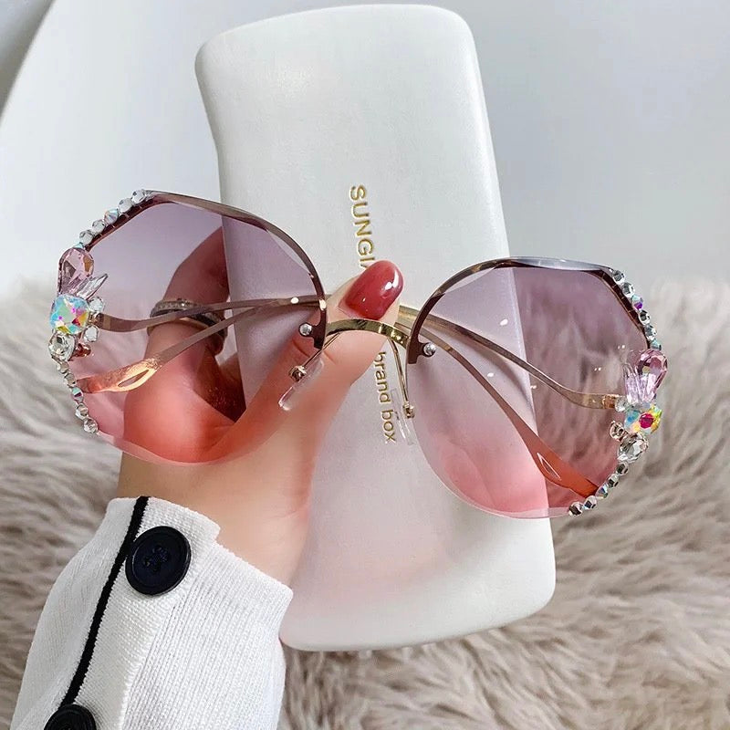 Venetian Round Gradient Pearl Sunglasses