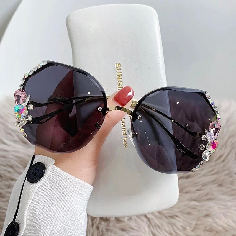 Venetian Round Gradient Pearl Sunglasses