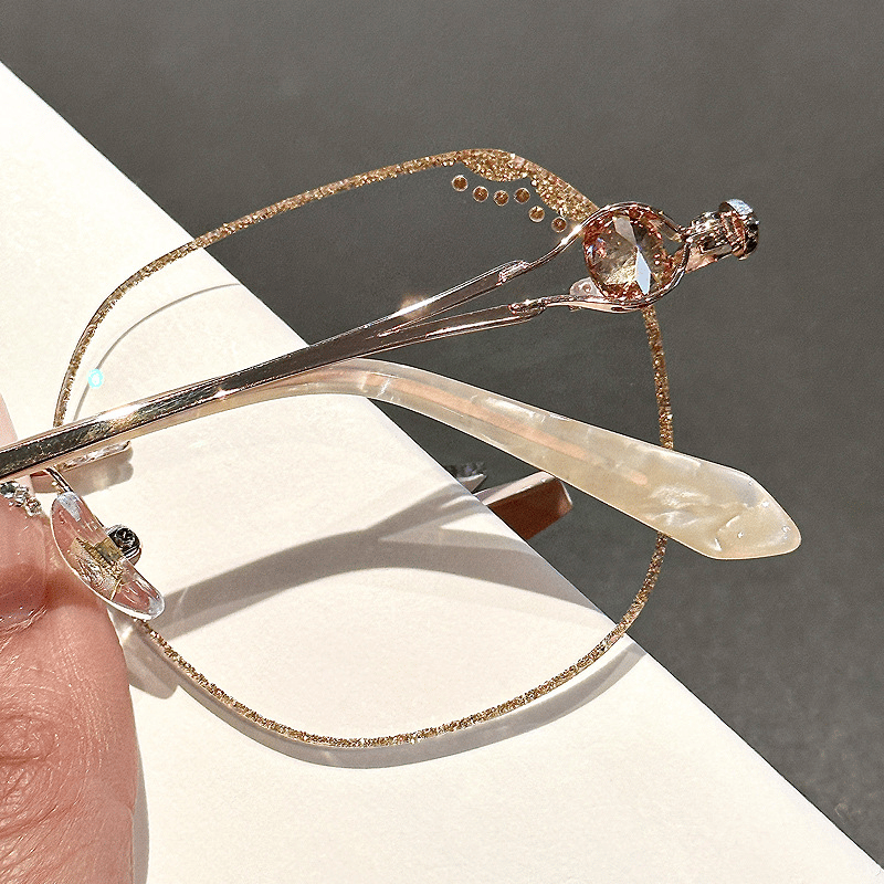Anti-blue light presbyopia glasses