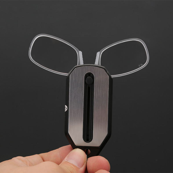 Ultra-light reading glasses