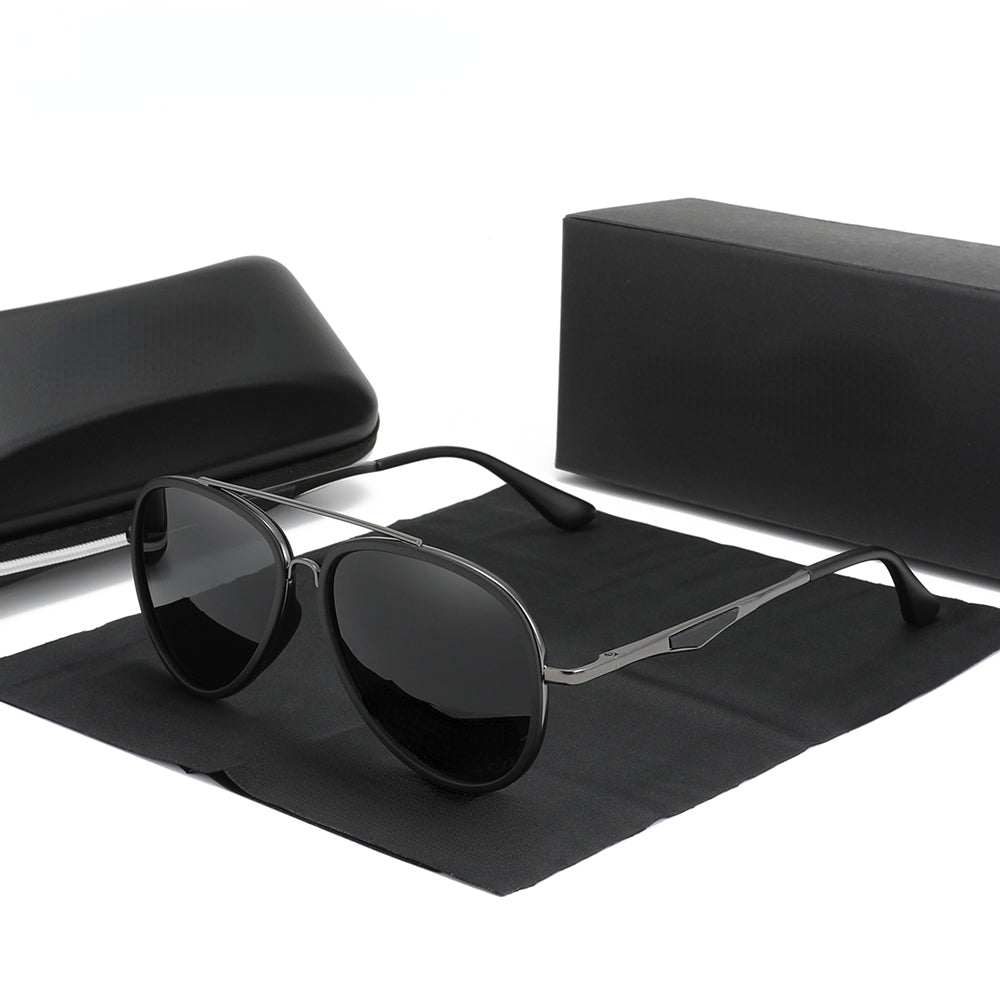 Brand Classic Pilot Polarized Sunglasses
