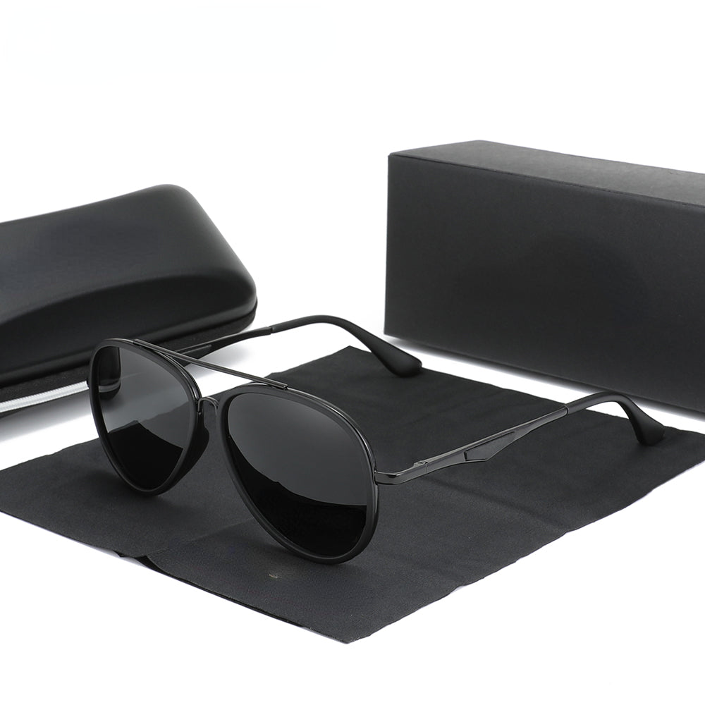 Brand Classic Pilot Polarized Sunglasses