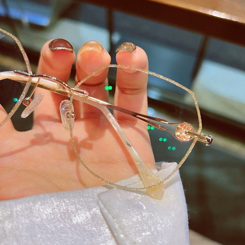 Anti-blue light presbyopia glasses