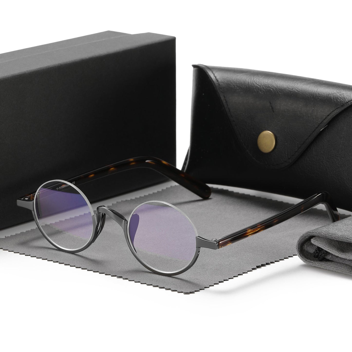 Caden Titanium Round Glasses Frame
