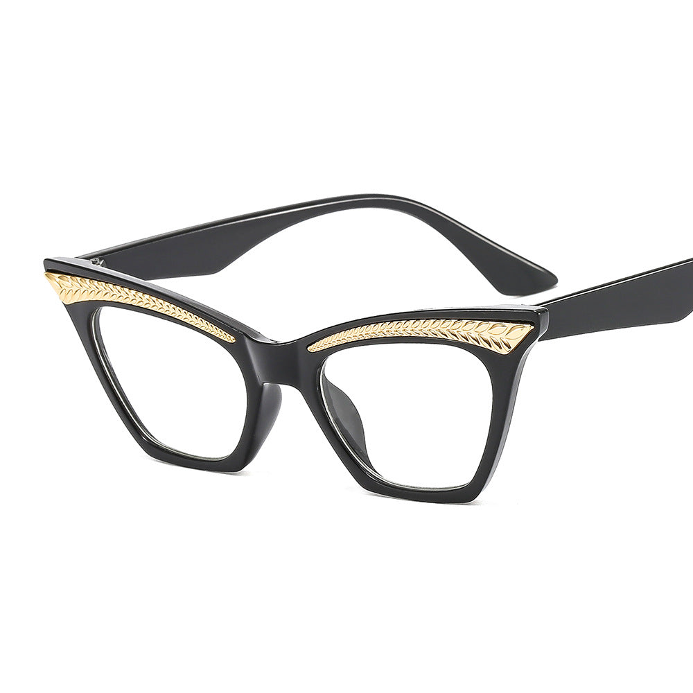New cat's eye eyewear