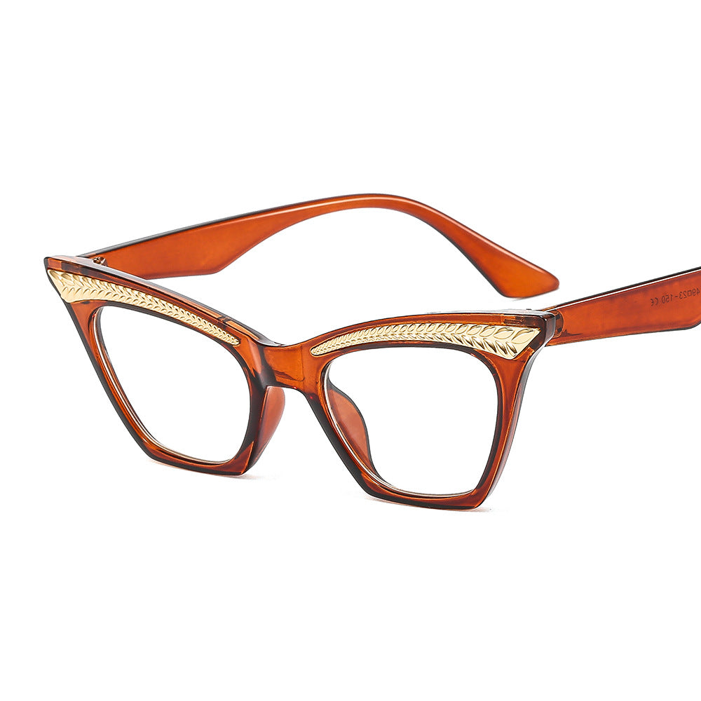 New cat's eye eyewear
