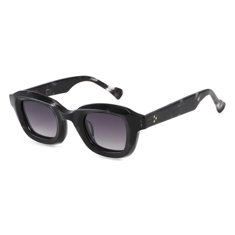 Square frame large frame sunglasses