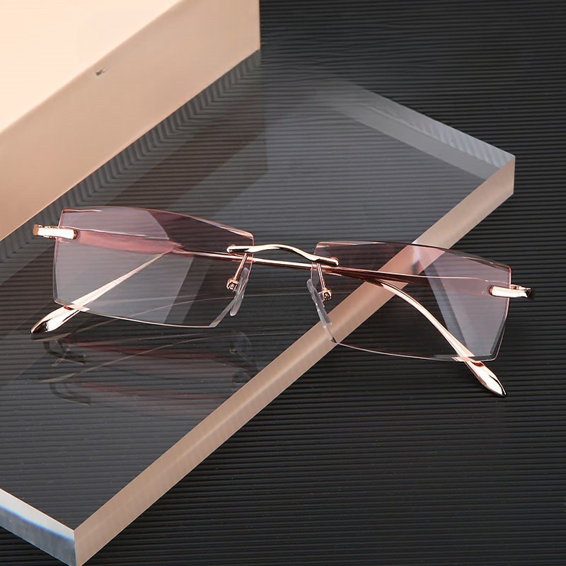Anti-blue light anti-fatigue presbyopic glasses