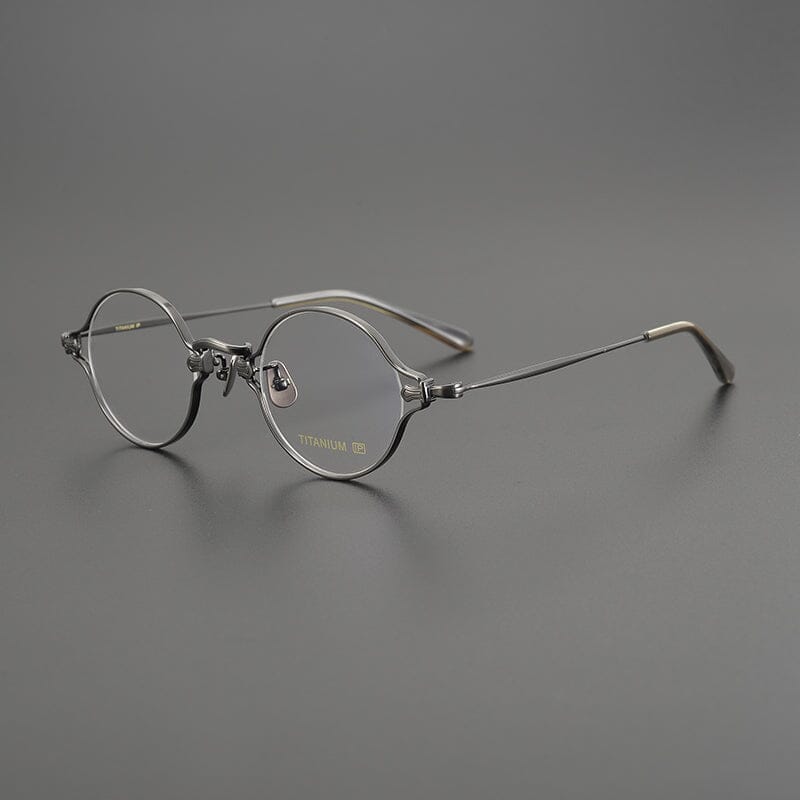 Tha Retro Round Titanium Glasses Frame