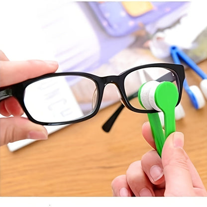 Microfiber glasses cleaner