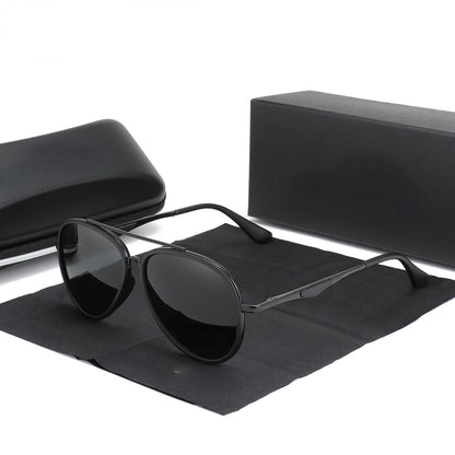 Brand Classic Pilot Polarized Sunglasses
