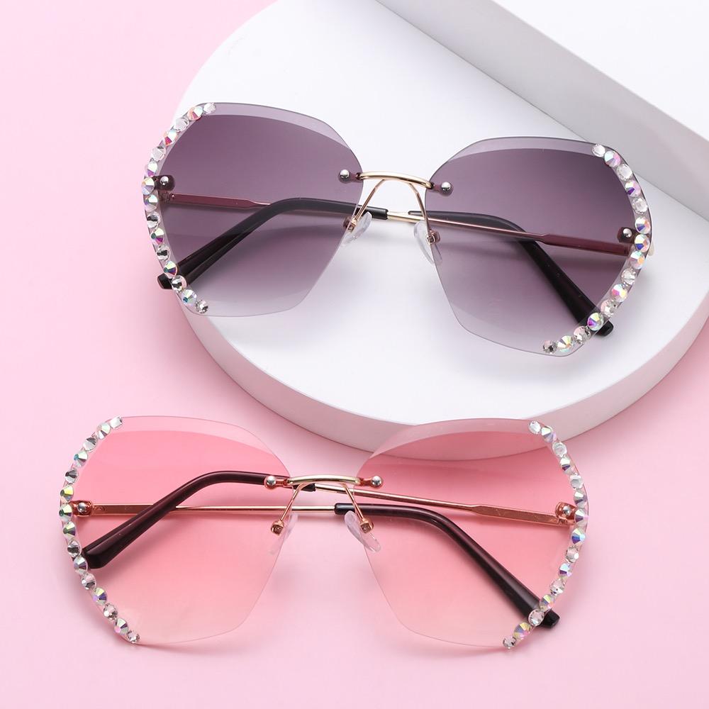 Retro Diamond Rimless Oversized Sun Glasses bee