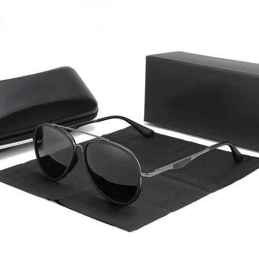Brand Classic Pilot Polarized Sunglasses