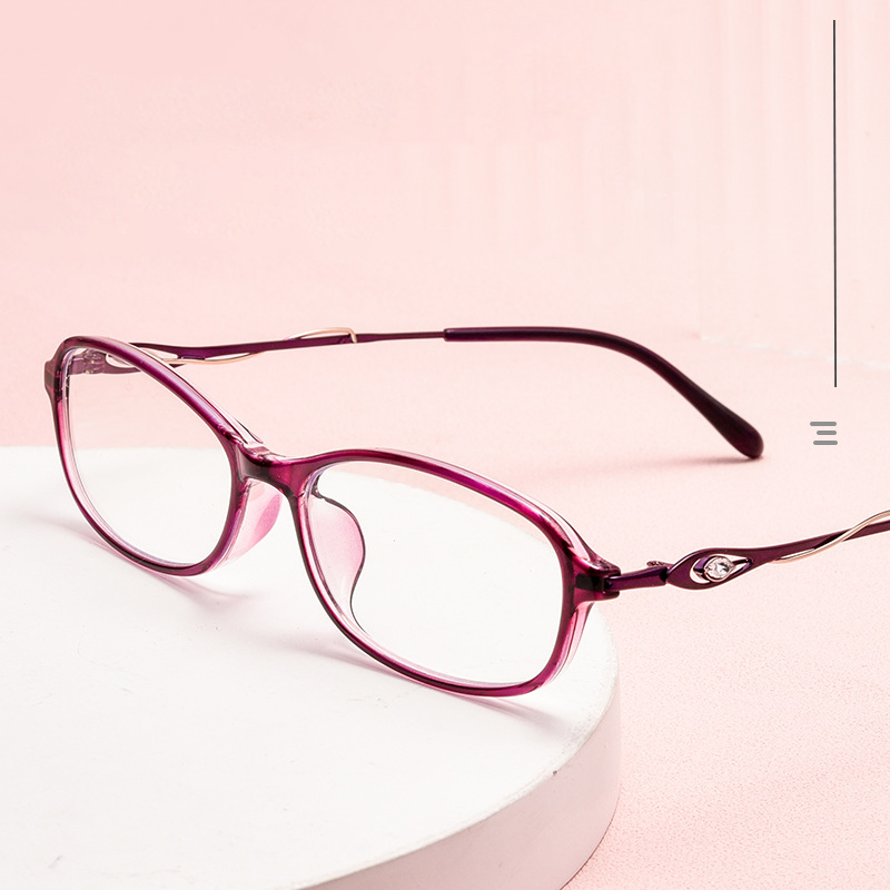 Diamond-encrusted anti-blue light reading glasses